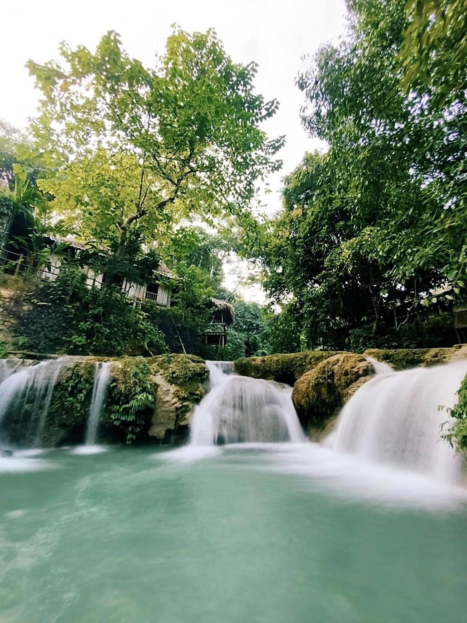 Lepont Mu Waterfall Bungalow Hoa Binh Exterior photo